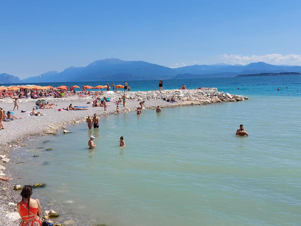 Appartamento Oasi Verde Lago ديسينسانو ديل غاردا المظهر الخارجي الصورة